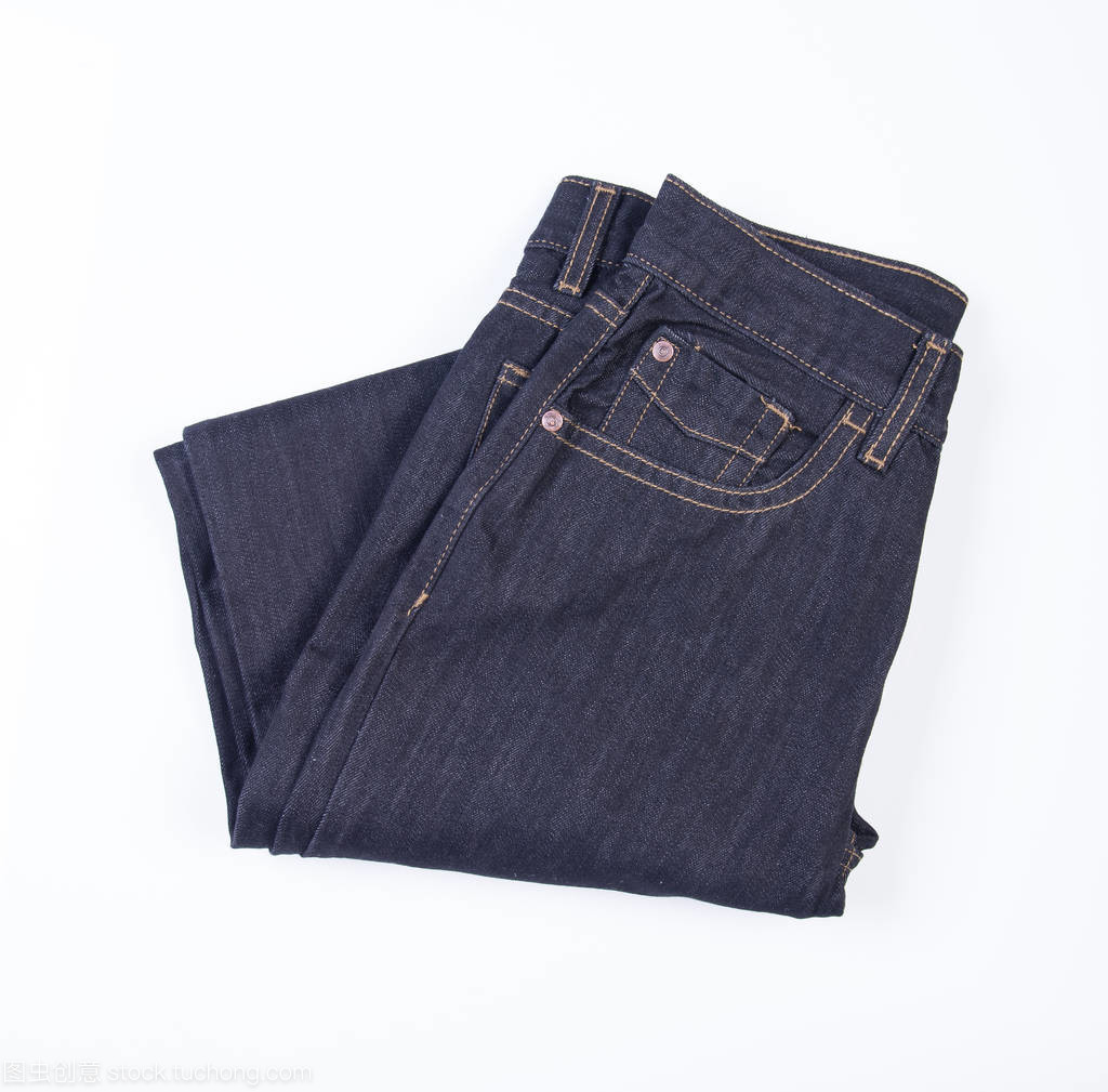 蓝色牛仔裤 从工装到时尚传奇的百年之旅